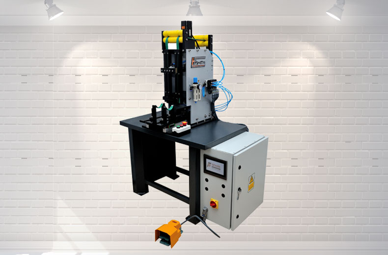 Clamp Tire Mounting Automation Machine