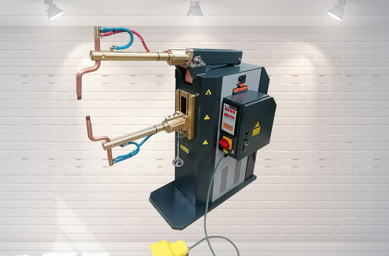 Çelik Eşyacı Tip Pnömatik Yaklaşmalı Punta Kaynak Makinası